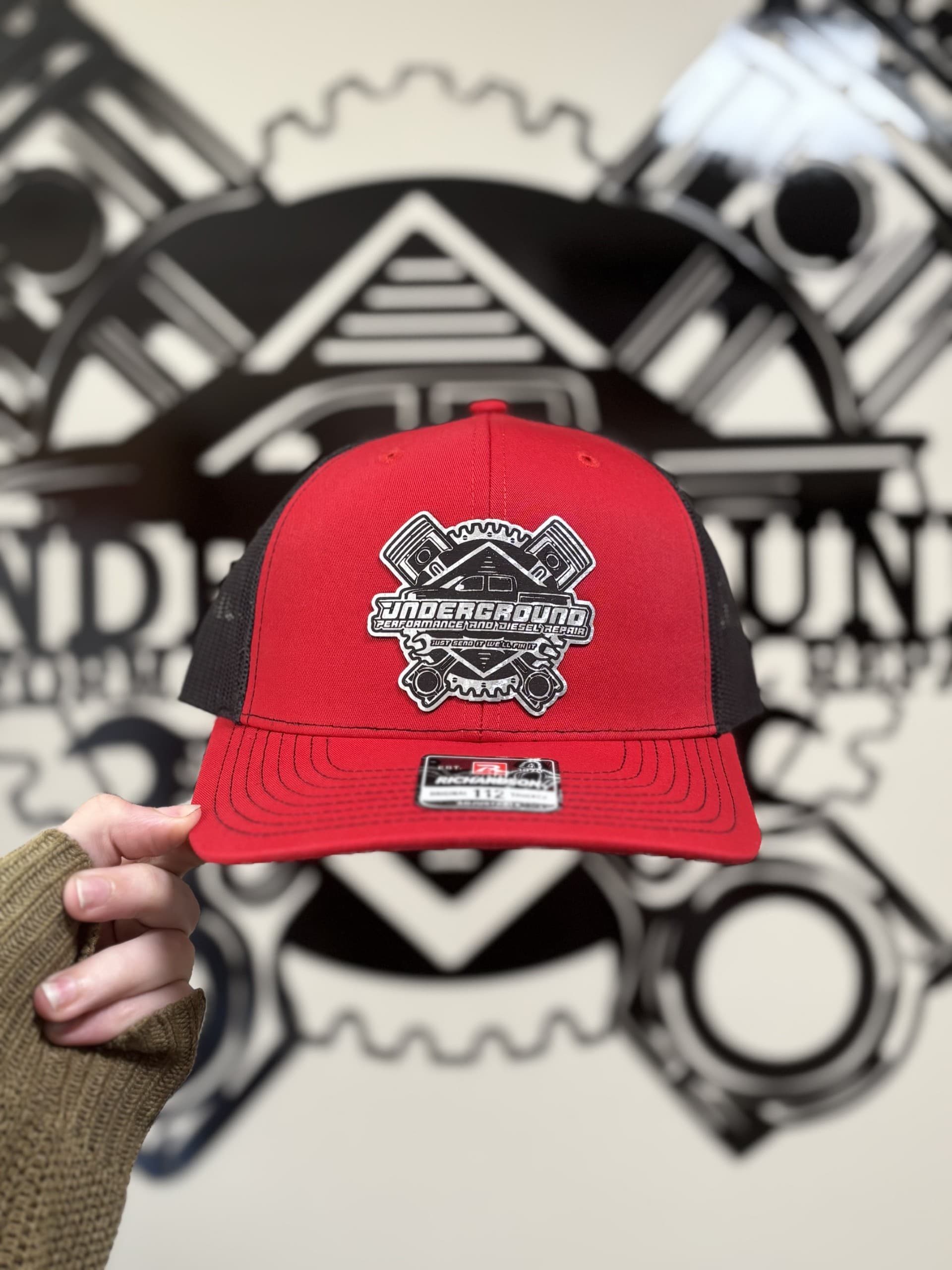 Outlaw Mesh- Red